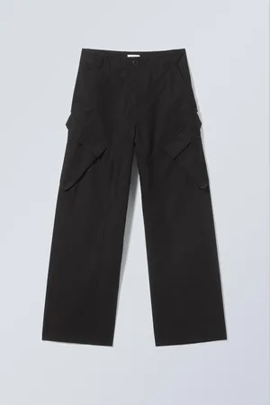 Weekday Astro Lockere asymmetrische Cargohose