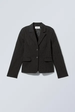 Weekday Enganliegender Blazer Esma
