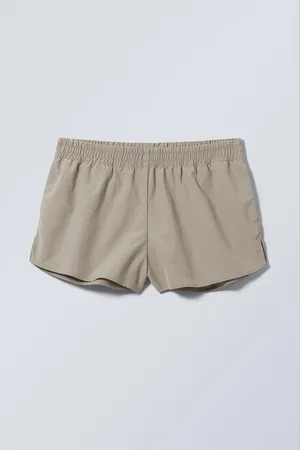 Weekday Sportliche Mini-Shorts aus Nylon