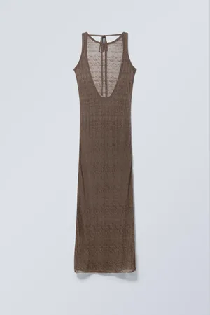 Weekday Gestricktes Maxikleid mit offenem Rücken