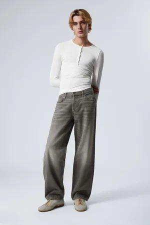 Weekday Sphere Low Waist Loose Straight Leg Jeans