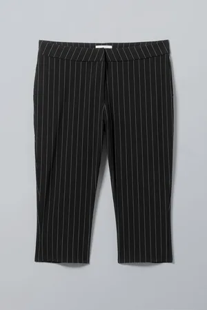 Weekday Schmal geschnittene Caprihose