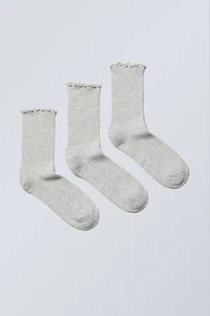 Weekday 3er-Pack Rüschensocken