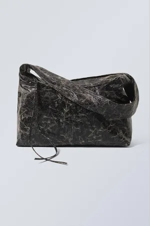 Weekday Beschichtete rechteckige Schultertasche