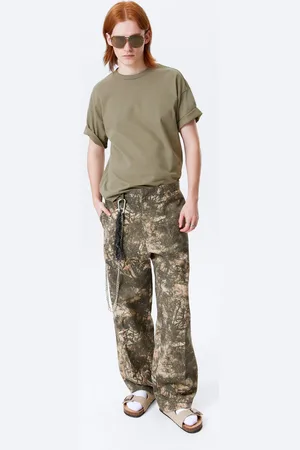 Weekday Grafische Twill-Hose mit relaxter Passform