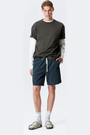 Weekday Entspannte Cord-Shorts mit Kordelzug