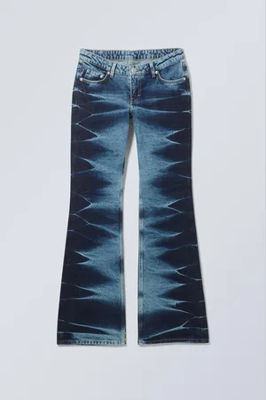 Weekday Nova - Niedrig sitzende Bootcut-Jeans mit Slim-Fit