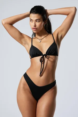 Weekday V-förmiges Tanga-Bikinihöschen