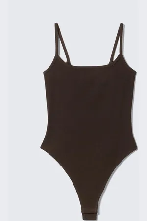 Weekday Stella - Rippstrick-Bodysuit mit Rundhals