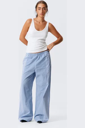 Weekday Locker sitzende Baumwollhose mit niedrigem Bund