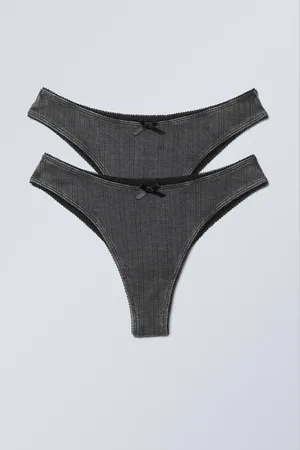 Weekday Brazilian Slip mit Schleife und Pointelle-Muster