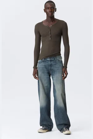 Weekday Sphere Low Waist Loose Straight Leg Jeans