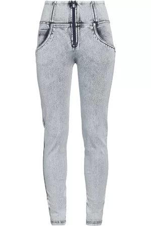 Freddy Damen Cropped Jeans - HOSEN & RÖCKE - Jeanshosen - on YOOX.com