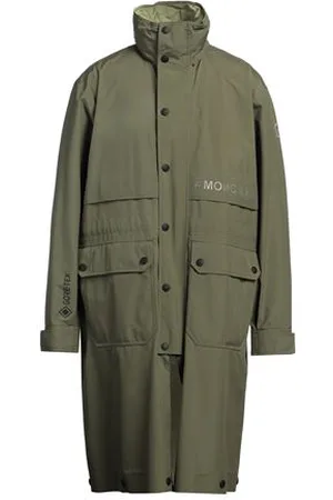 Moncler JACKEN & MÄNTEL - Jacken, Mäntel & Trenchcoats