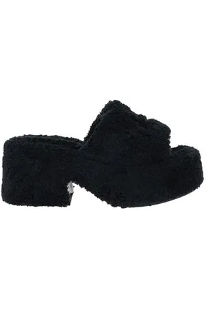 Nº21 SCHUHE - Sandalen