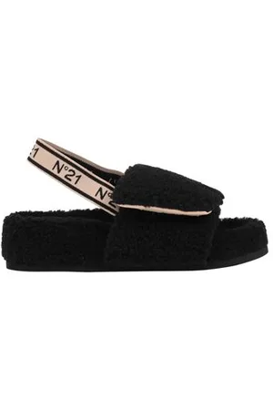 Nº21 SCHUHE - Sandalen