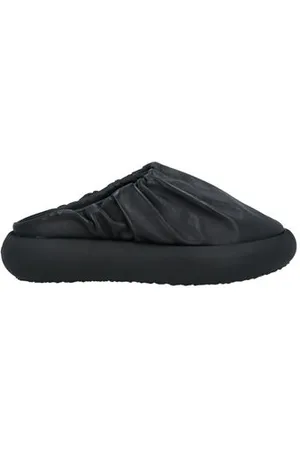 vic matiè SCHUHE - Mules & Clogs